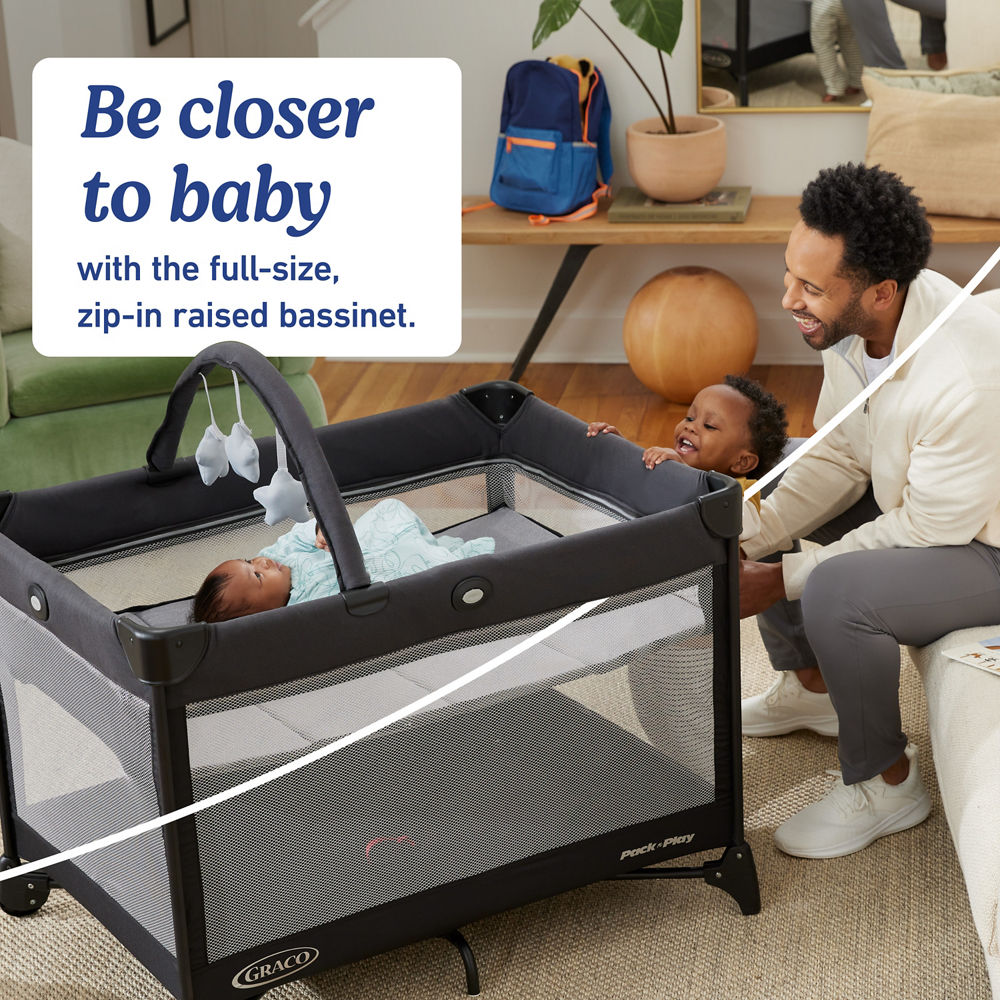 Pack 'n Play On The Go Zip Playard
