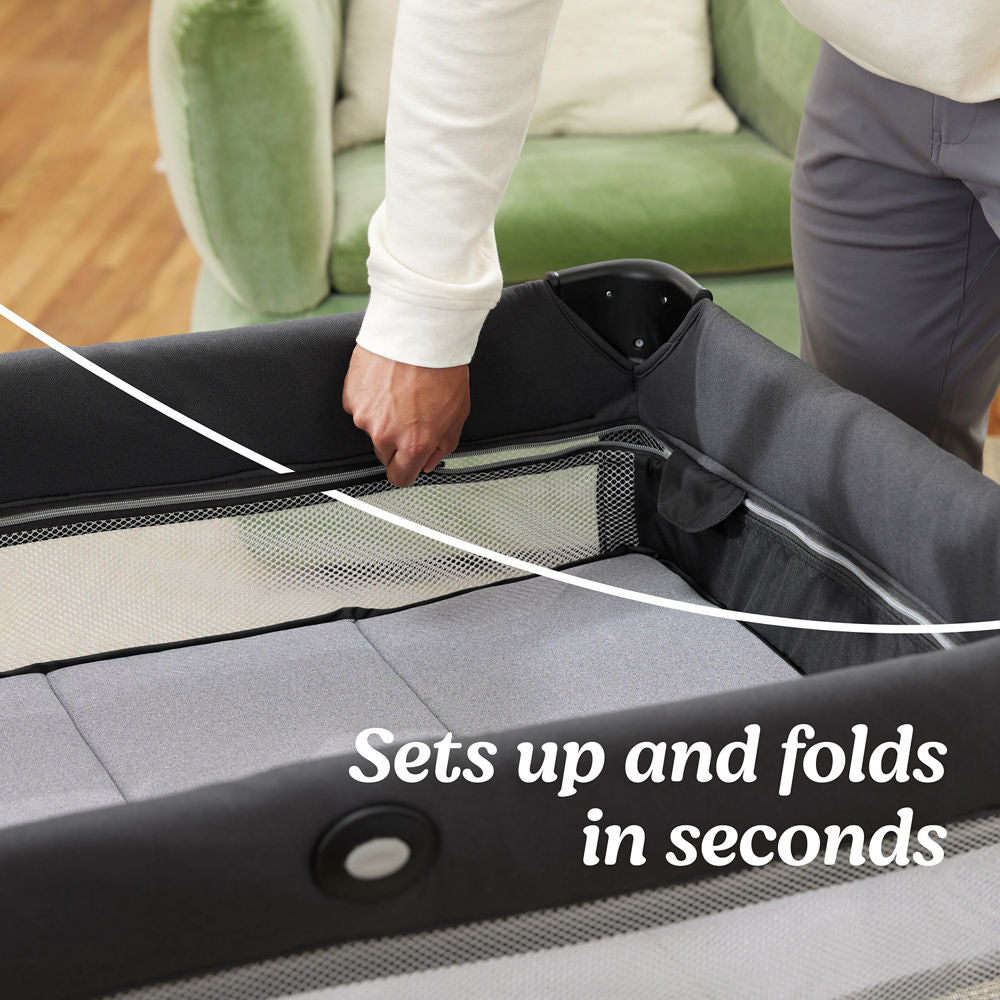 Pack 'n Play On The Go Zip Playard