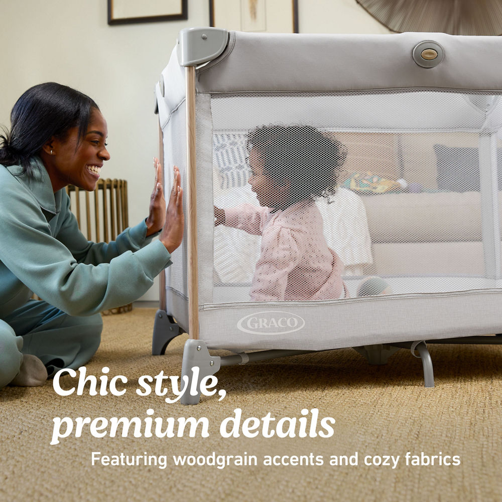 Pack 'n Play® Care Suite™  Bassinet Lux Playard