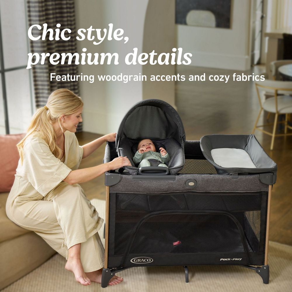 Pack n' Play® Close2Baby Lux Playard